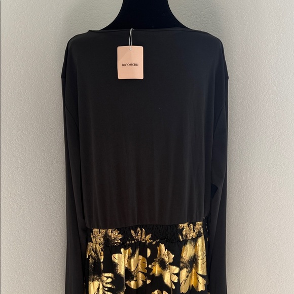 BloomChic Elegant Black and Gold Floral Dress - Picture 10 of 11